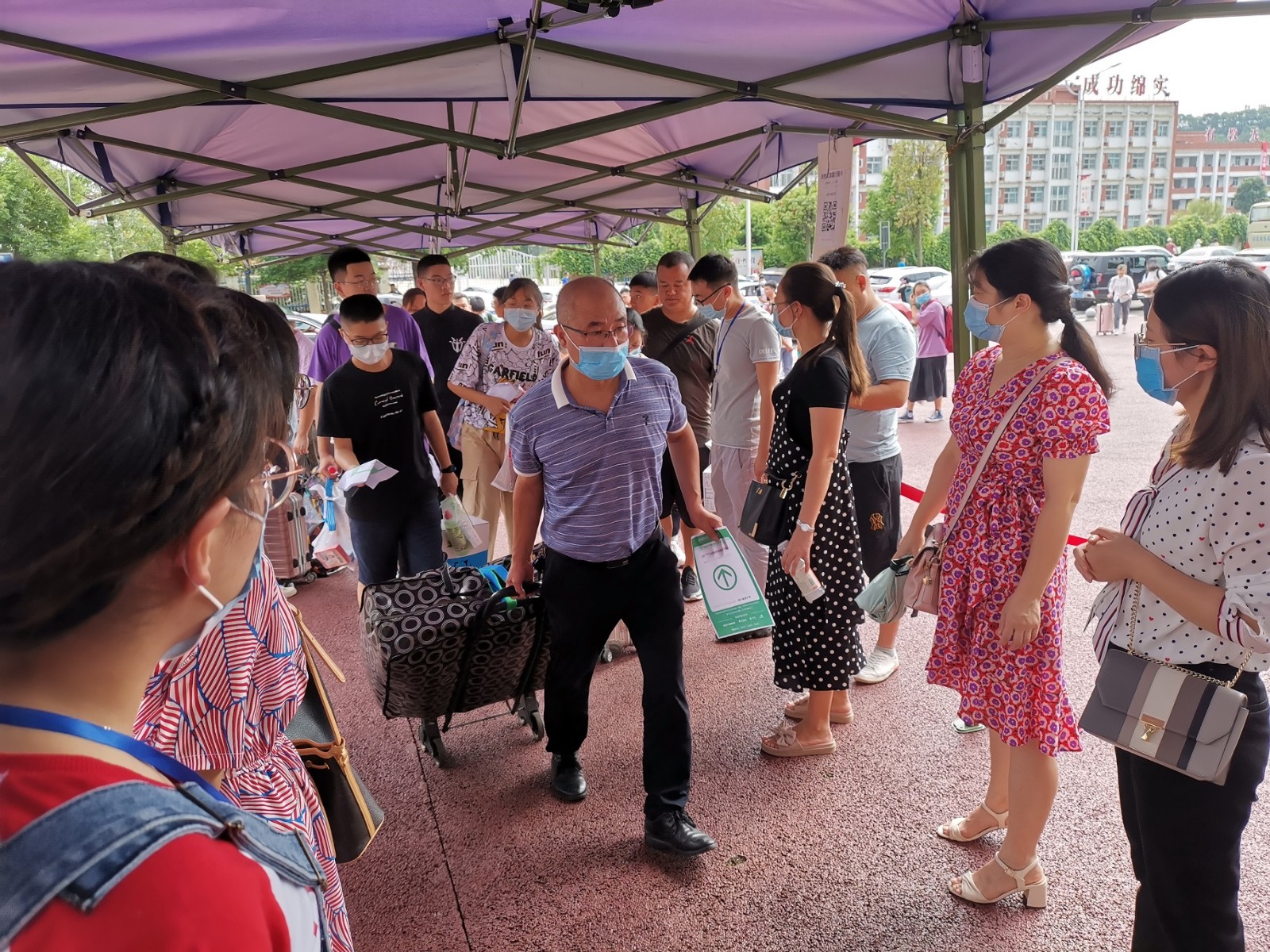 1598878786762536.jpg 1598878786762536.jpg