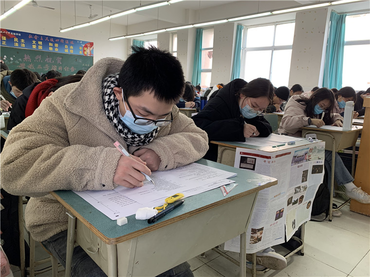 1609293472856692.jpg 學(xué)生答題1.jpg