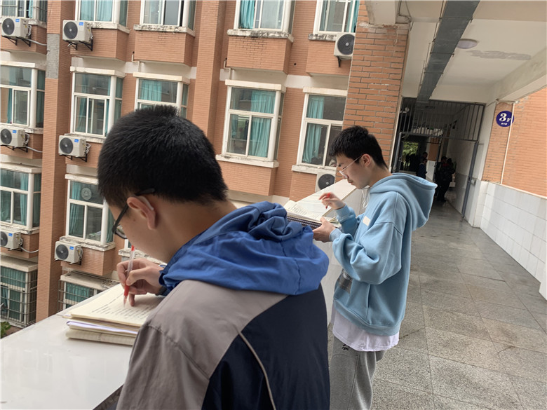 1617181901167503.jpg IMG_0567.jpg