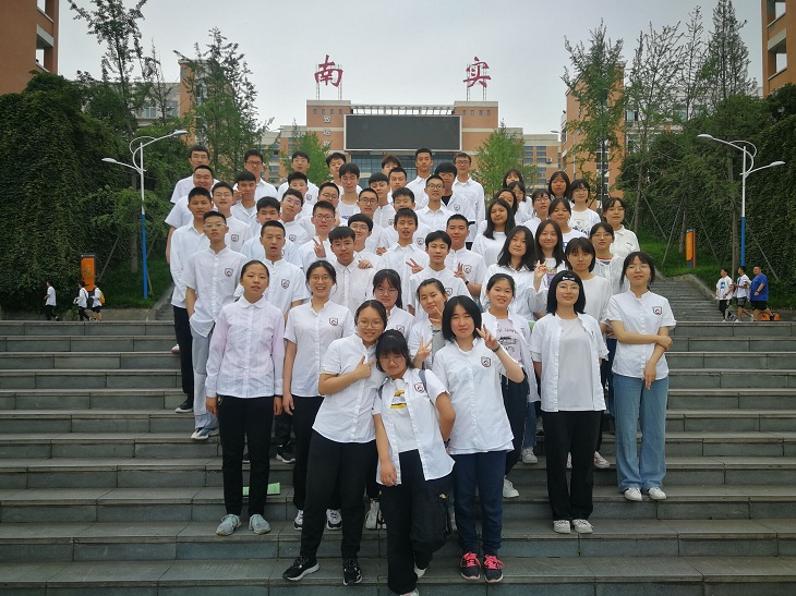 1647258848102683.jpg 高2019級(jí)35班 班集體.jpg