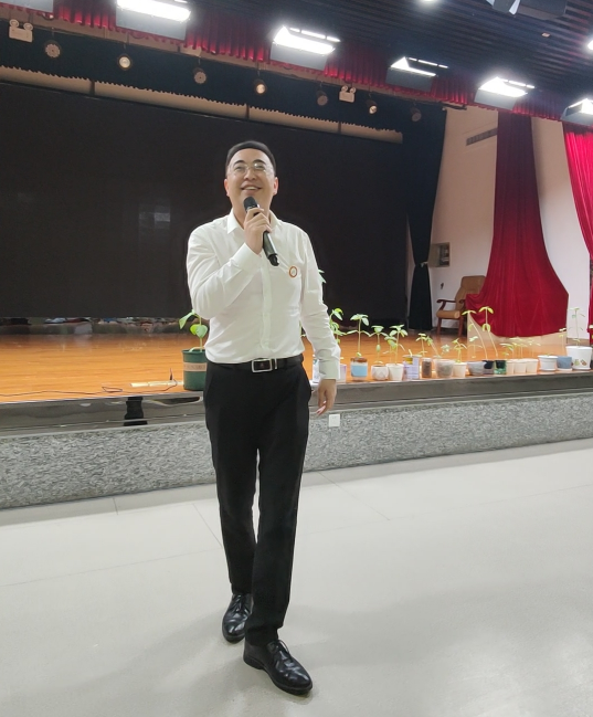 1651195739770944.png 13.png