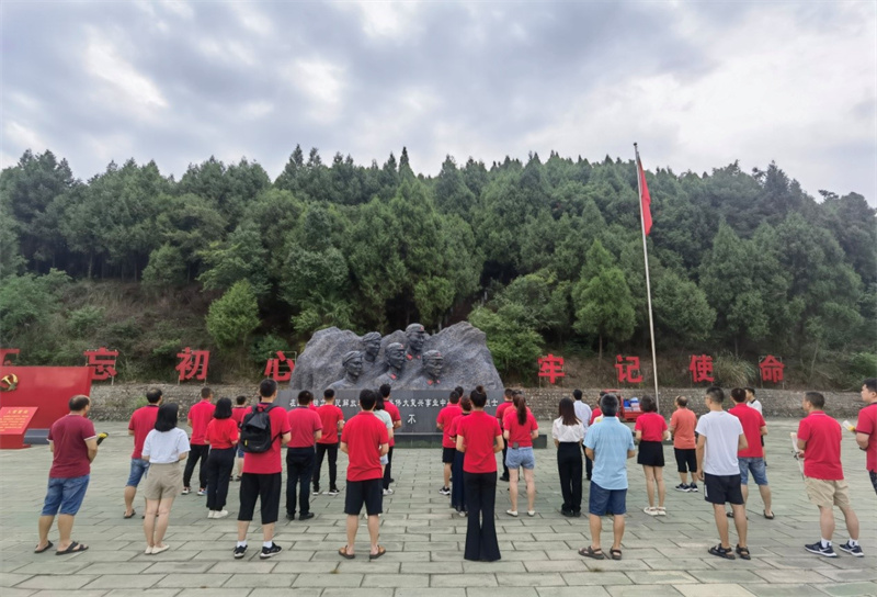 1657854202813979.jpg 6.jpg