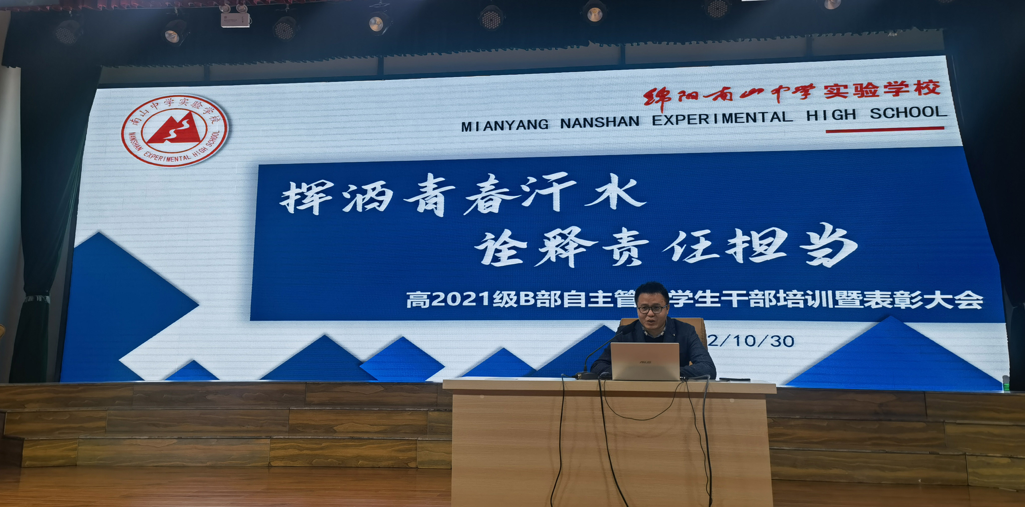 1667190942895728.jpg D.jpg