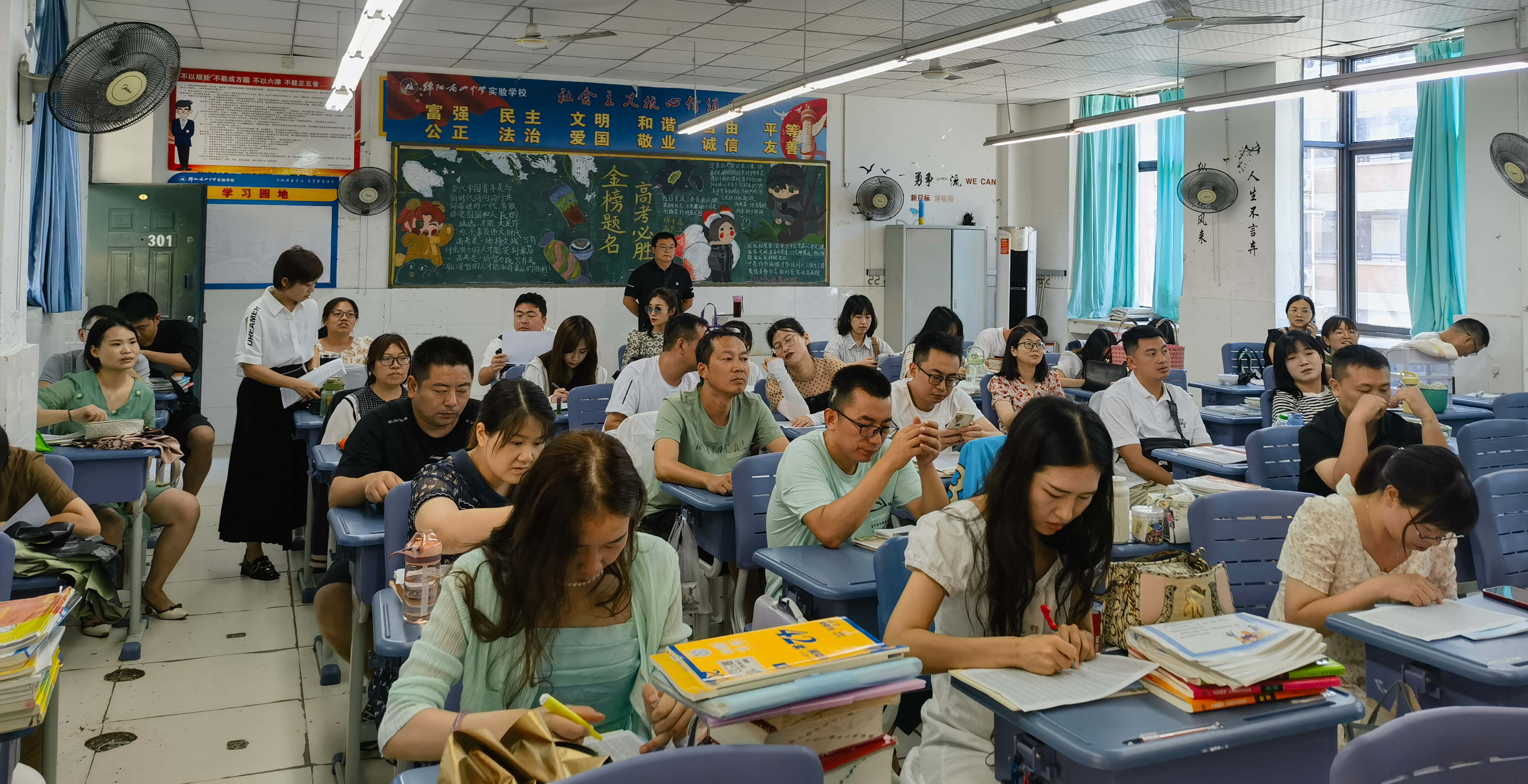 1692001428528855.jpg 006.jpg