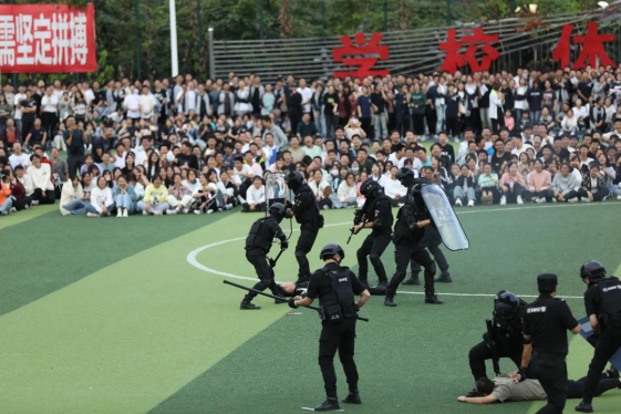 1696748695454112.png wps6.png