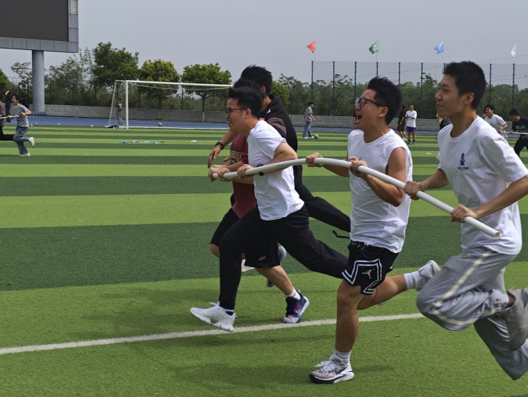 1745502645435359.jpg 4.png.jpg